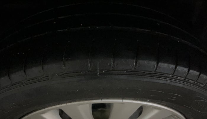 2022 Maruti Ciaz ZETA AT 1.5  SHVS PETROL, Petrol, Automatic, 57,975 km, Right Rear Tyre Tread