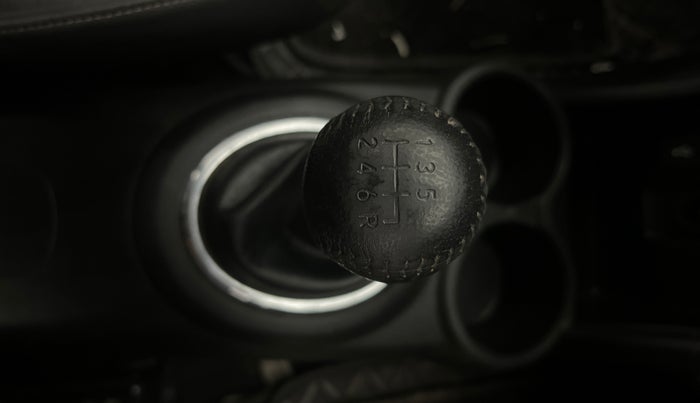 2016 Honda BR-V 1.5L I-VTEC VX, Petrol, Manual, 64,714 km, Gear Lever