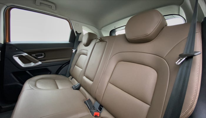 2019 Tata Harrier XZ 2.0L Kryotec, Diesel, Manual, 18,669 km, Right Side Rear Door Cabin