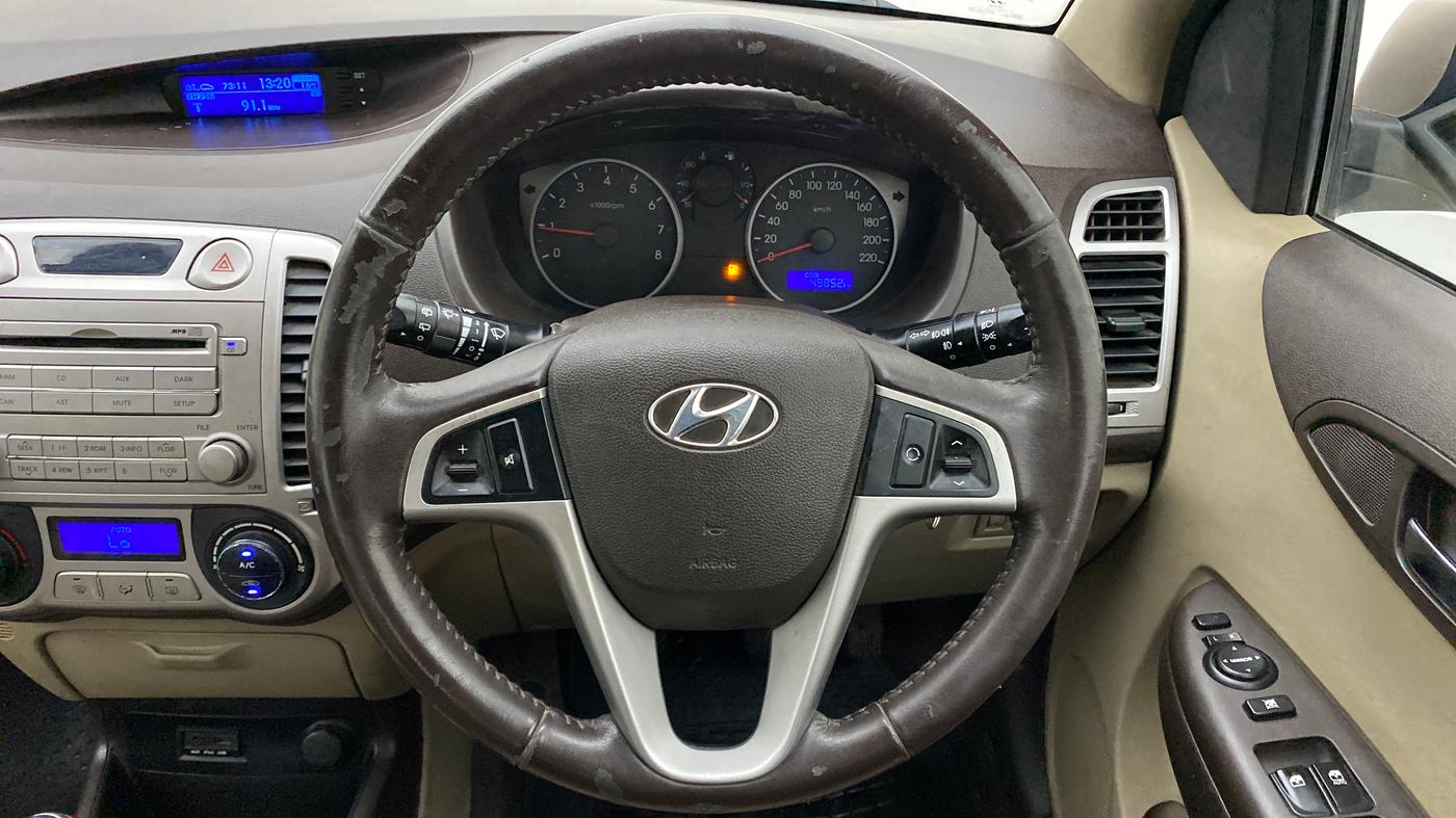 2010 Hyundai i20 ASTA 1.2, Petrol, Manual, 49,915 km, Steering Wheel Close Up