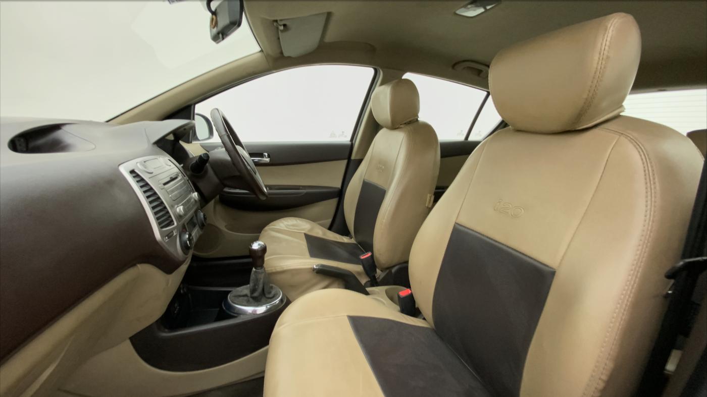 2010 Hyundai i20 ASTA 1.2, Petrol, Manual, 49,915 km, Right Side Front Door Cabin