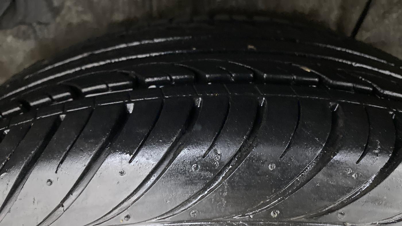 2010 Hyundai i20 ASTA 1.2, Petrol, Manual, 49,915 km, Right Rear Tyre Tread