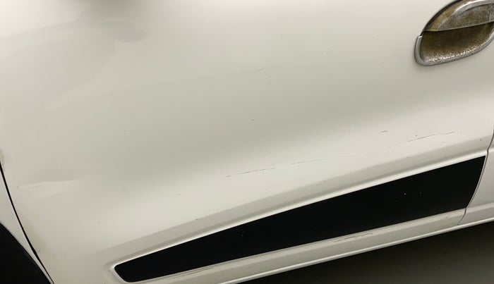 2016 Renault Kwid RXL, Petrol, Manual, 50,022 km, Front passenger door - Minor scratches