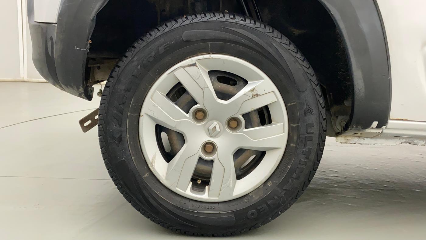 2016 Renault Kwid RXL, Petrol, Manual, 50,022 km, Right Rear Wheel