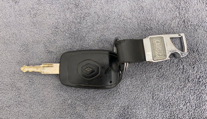 2016 Renault Kwid RXL, Petrol, Manual, 50,022 km, Key Close Up