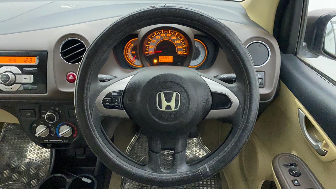 2012 Honda Brio 1.2 V MT I VTEC, Petrol, Manual, 37,309 km, Steering Wheel Close Up