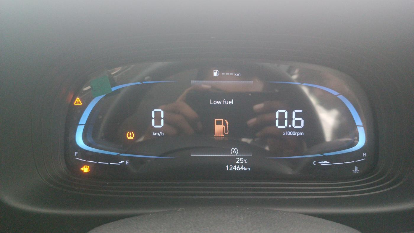 2025 Hyundai VENUE S(O) 1.2, Petrol, Manual, 12,463 km, Odometer Image