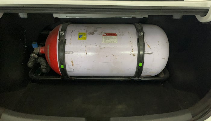 2021 Hyundai AURA S 1.2 CNG, CNG, Manual, 63,211 km, Boot Inside