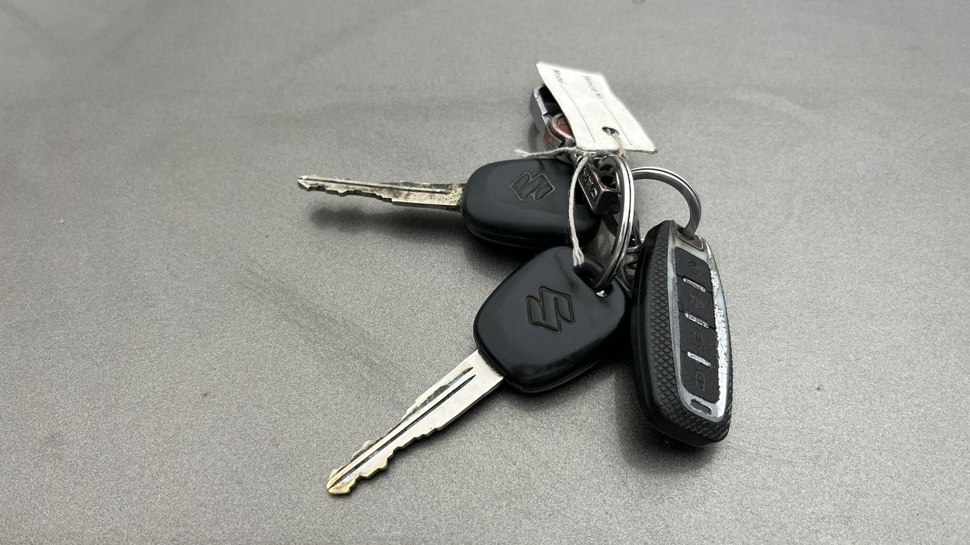 2019 Maruti Baleno SIGMA PETROL 1.2, Petrol, Manual, 54,425 km, Key Close Up