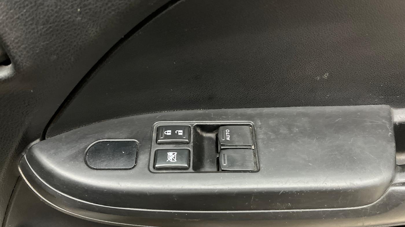 2019 Maruti Baleno SIGMA PETROL 1.2, Petrol, Manual, 54,425 km, Driver Side Door Panels Control