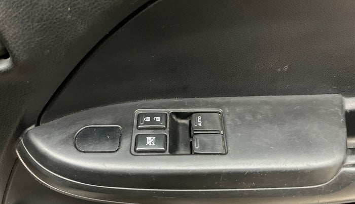 2019 Maruti Baleno SIGMA PETROL 1.2, Petrol, Manual, 54,425 km, Driver Side Door Panels Control