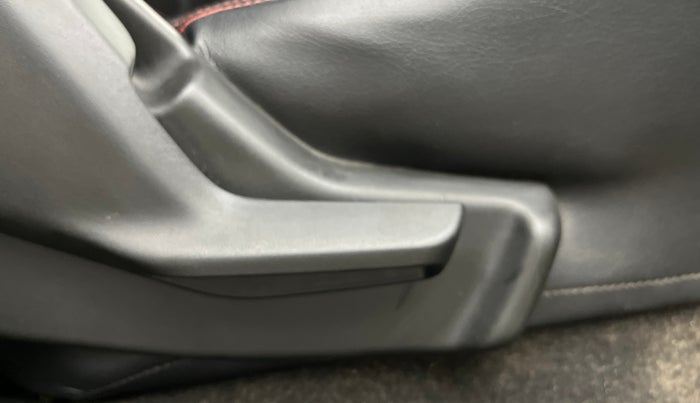 2019 Maruti Baleno SIGMA PETROL 1.2, Petrol, Manual, 54,425 km, Driver Side Adjustment Panel