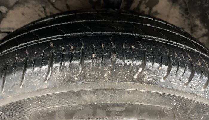 2019 Maruti Baleno SIGMA PETROL 1.2, Petrol, Manual, 54,425 km, Left Front Tyre Tread