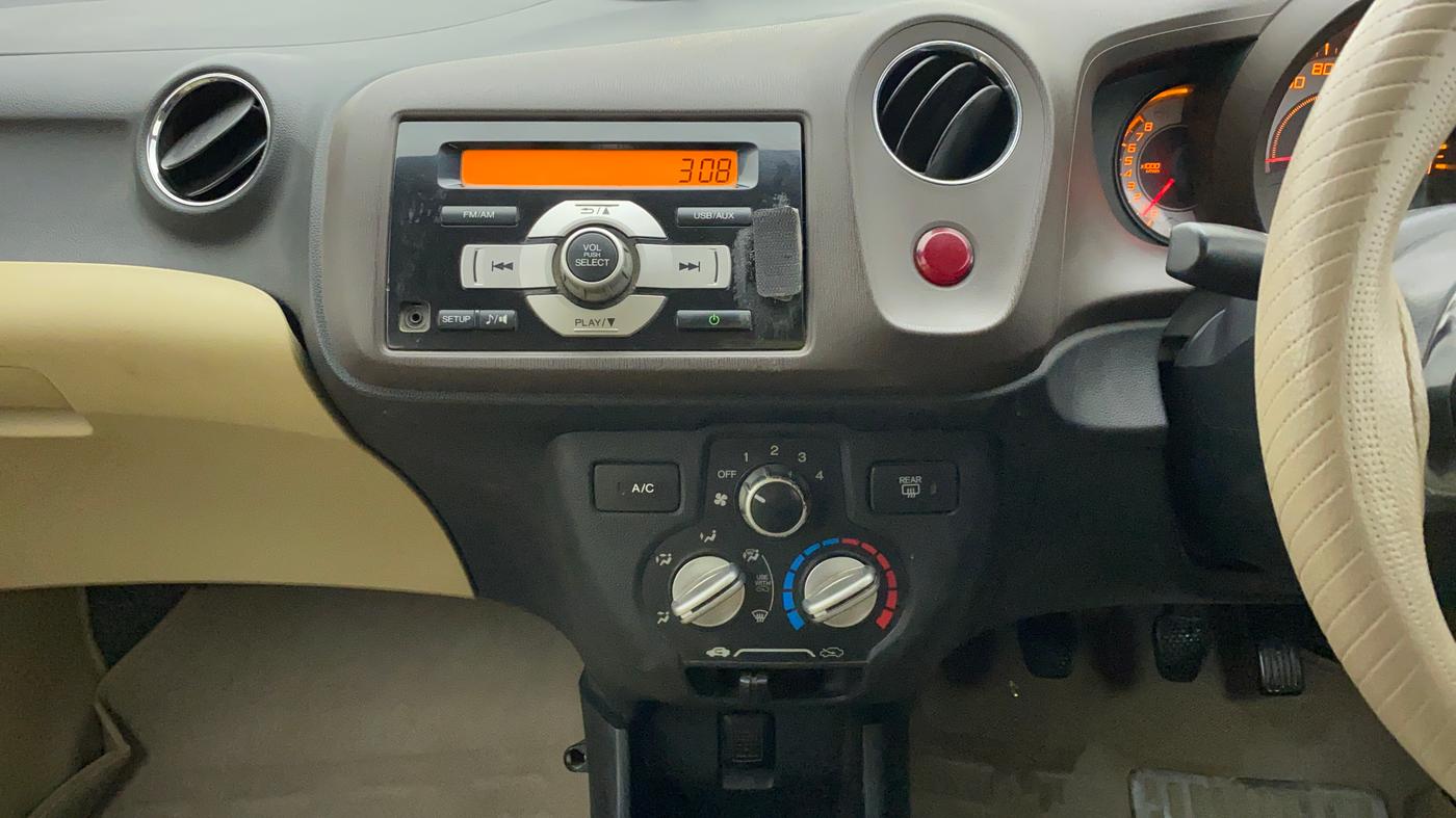 2014 Honda Brio S MT, Petrol, Manual, 86,881 km, Air Conditioner