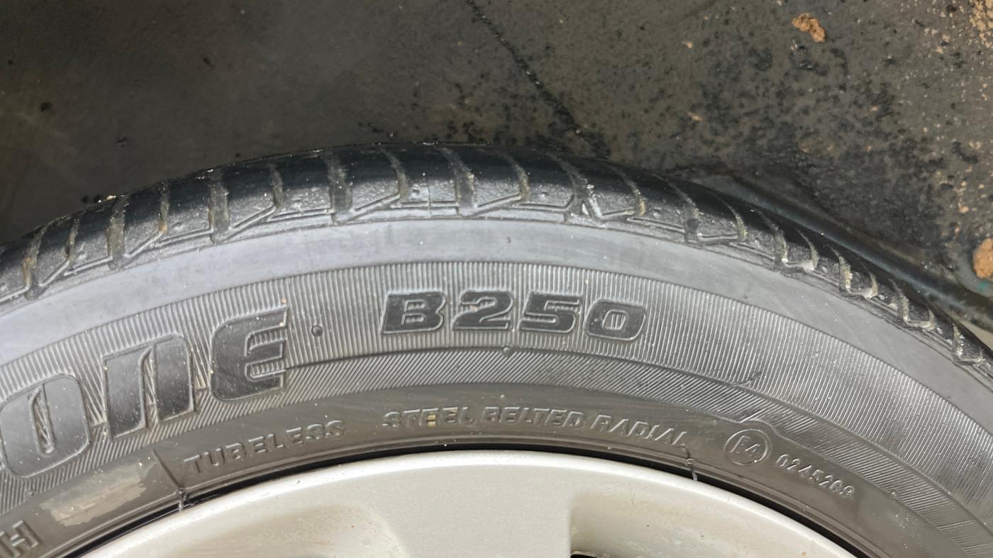 2018 Nissan Micra XV CVT, Petrol, Automatic, 46,713 km, Right Rear Tyre Tread