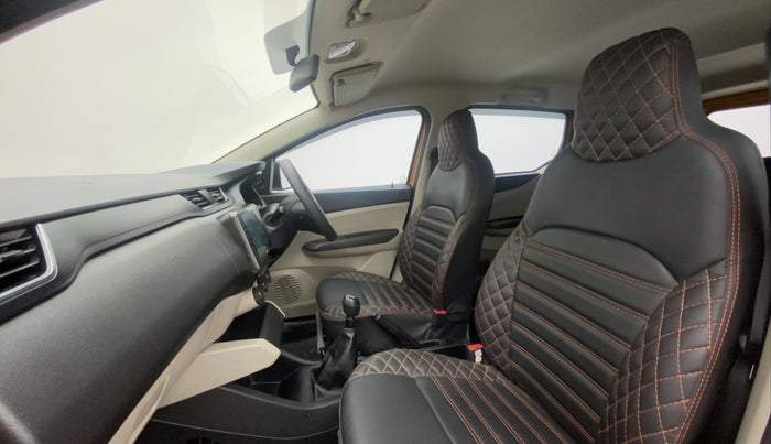 2022 Renault TRIBER RXL MT, Petrol, Manual, 5,303 km, Right Side Front Door Cabin