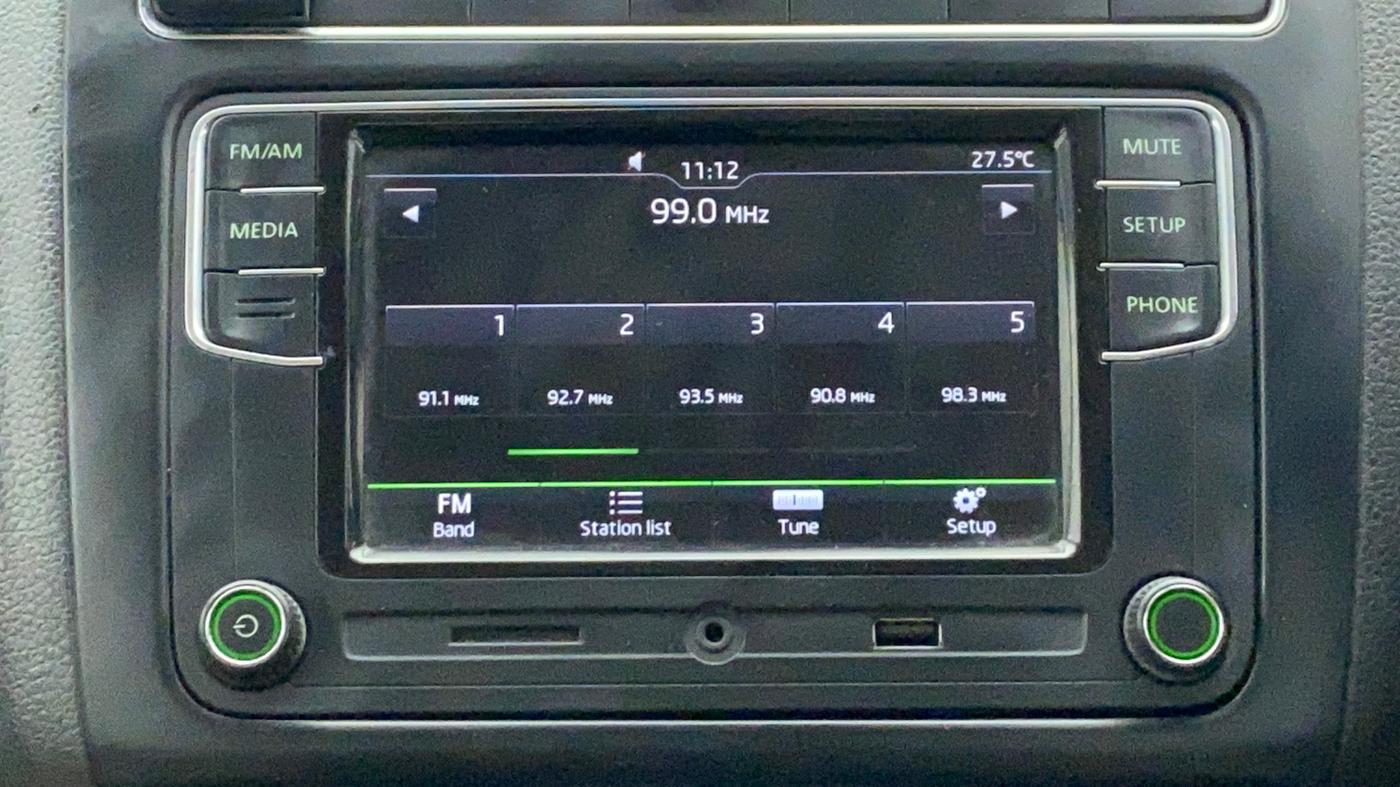 2017 Skoda Rapid 1.6 MPI STYLE AT, Petrol, Automatic, 36,421 km, Infotainment System