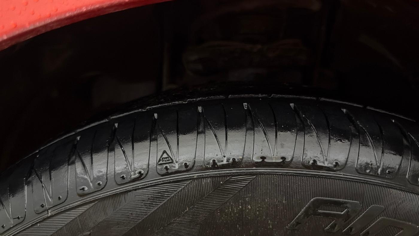 2020 Tata Tiago XZA PLUS PETROL, Petrol, Automatic, 68,884 km, Left Front Tyre Tread