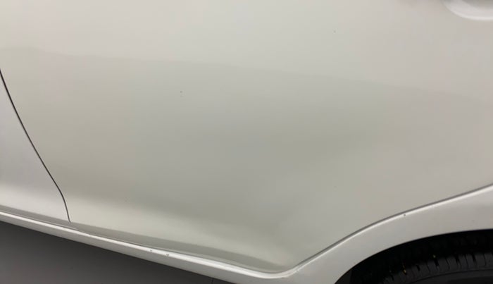 2017 Maruti Swift ZXI, Petrol, Manual, 61,718 km, Rear left door - Slightly dented