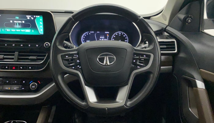 2019 Tata Harrier XZ 2.0L, Diesel, Manual, 53,051 km, Steering Wheel Close Up