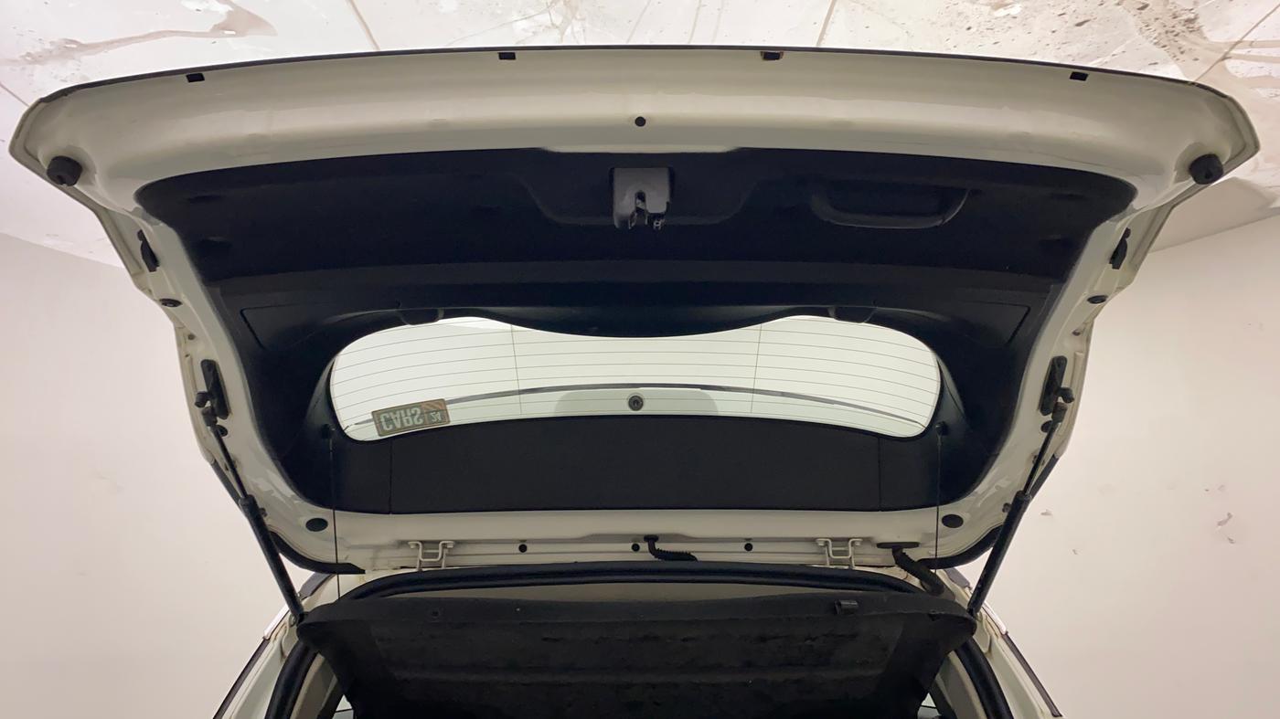 2019 Tata Harrier XZ 2.0L, Diesel, Manual, 53,051 km, Boot Door Open