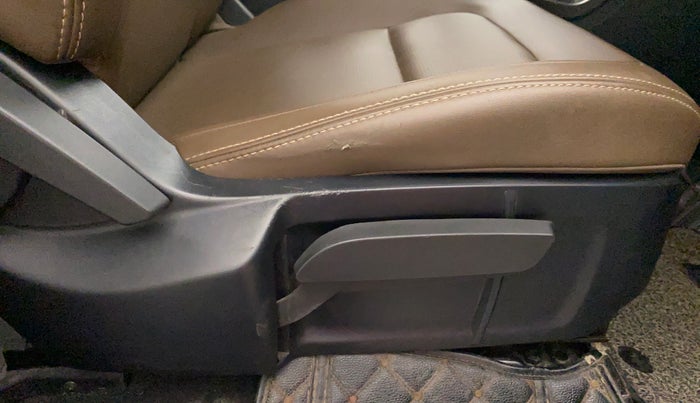 2019 Tata Harrier XZ 2.0L, Diesel, Manual, 53,051 km, Driver Side Adjustment Panel