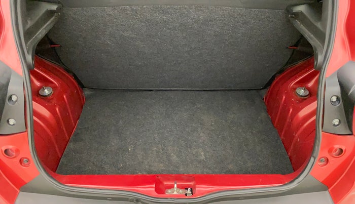2021 Renault Kwid RXL 1.0, Petrol, Manual, 10,002 km, Dicky (Boot door) - Parcel tray missing