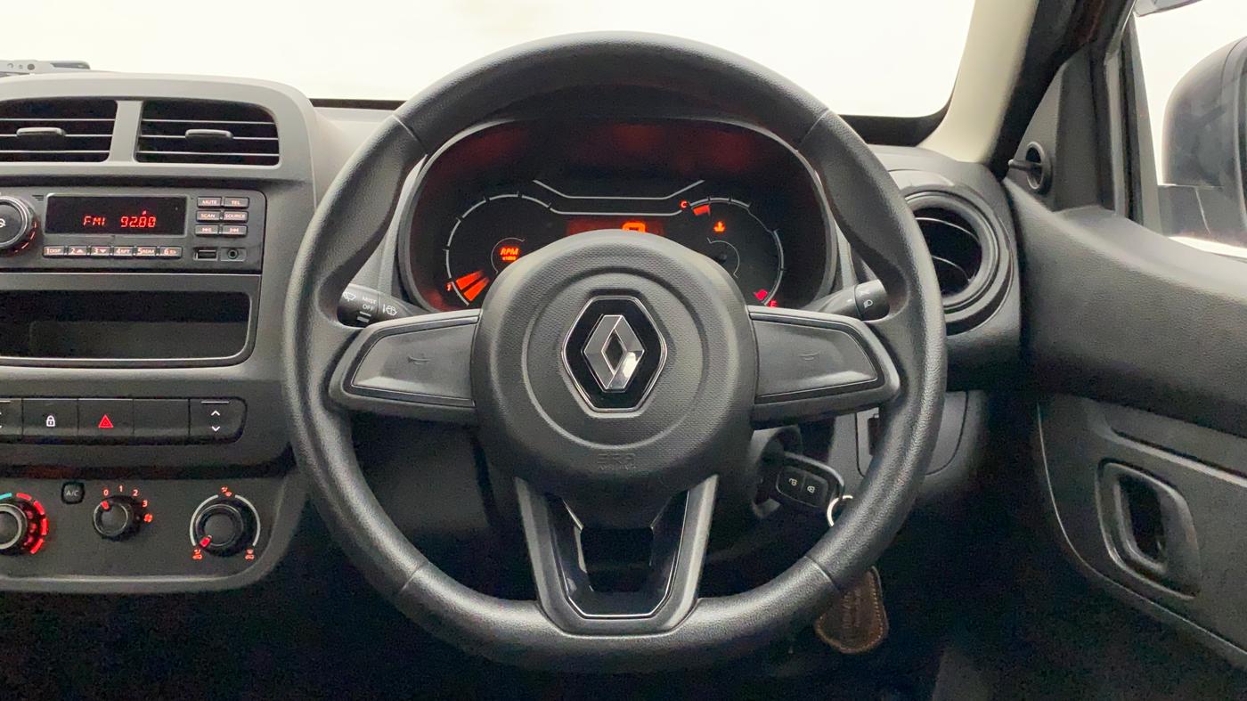 2021 Renault Kwid RXL 1.0, Petrol, Manual, 10,002 km, Steering Wheel Close Up