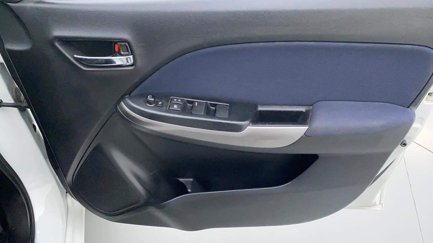 2020 Maruti Baleno DELTA 1.2 K12, Petrol, Manual, 10,903 km, Driver Side Door Panels Control