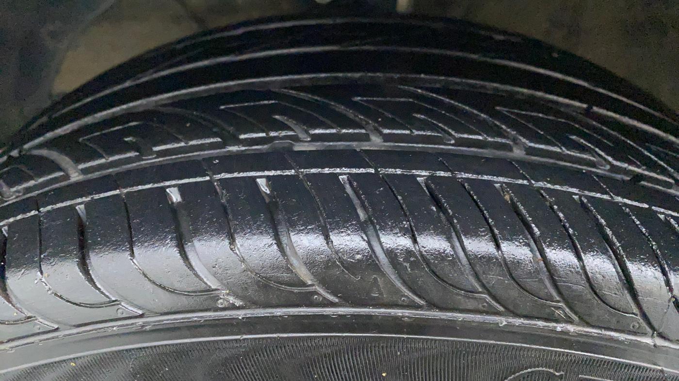 2020 Maruti Baleno DELTA 1.2 K12, Petrol, Manual, 10,903 km, Left Front Tyre Tread
