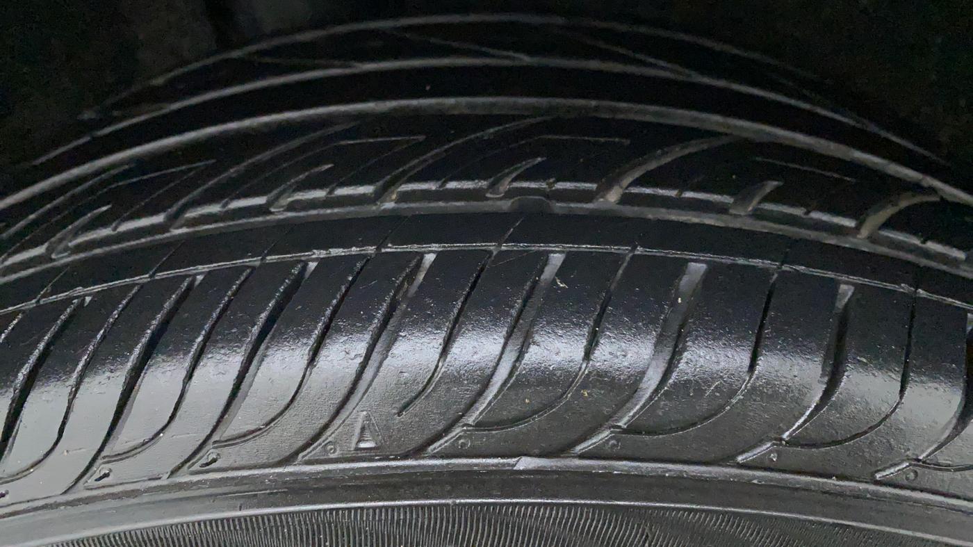 2020 Maruti Baleno DELTA 1.2 K12, Petrol, Manual, 10,903 km, Right Rear Tyre Tread
