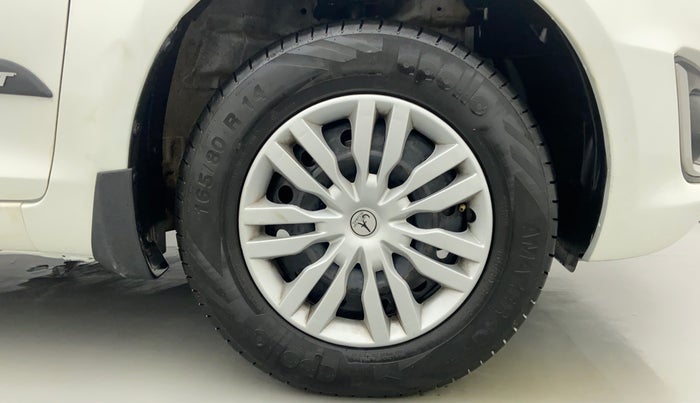 2015 Maruti Swift VXI D, CNG, Manual, 1,33,652 km, Right Front Wheel