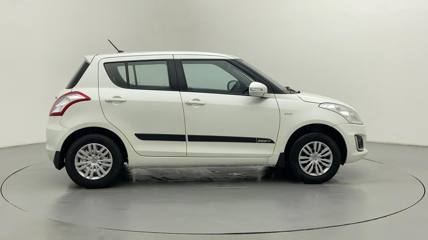 2015 Maruti Swift VXI D, CNG, Manual, 1,33,652 km, Right Side