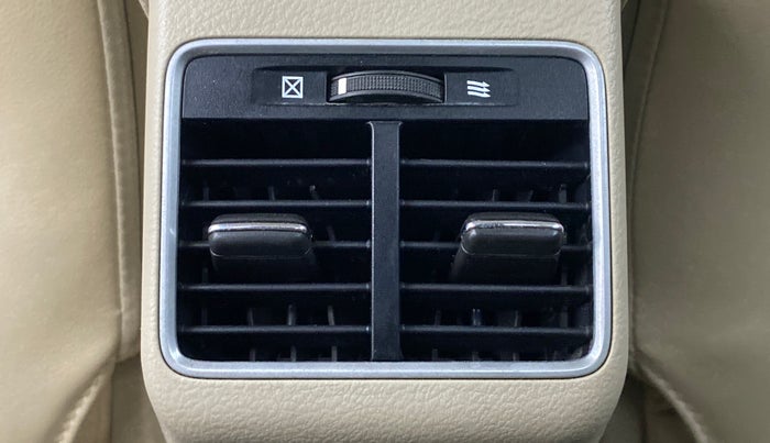 2015 Maruti Ciaz ZDI+ SHVS, Diesel, Manual, 87,122 km, Rear AC Vents