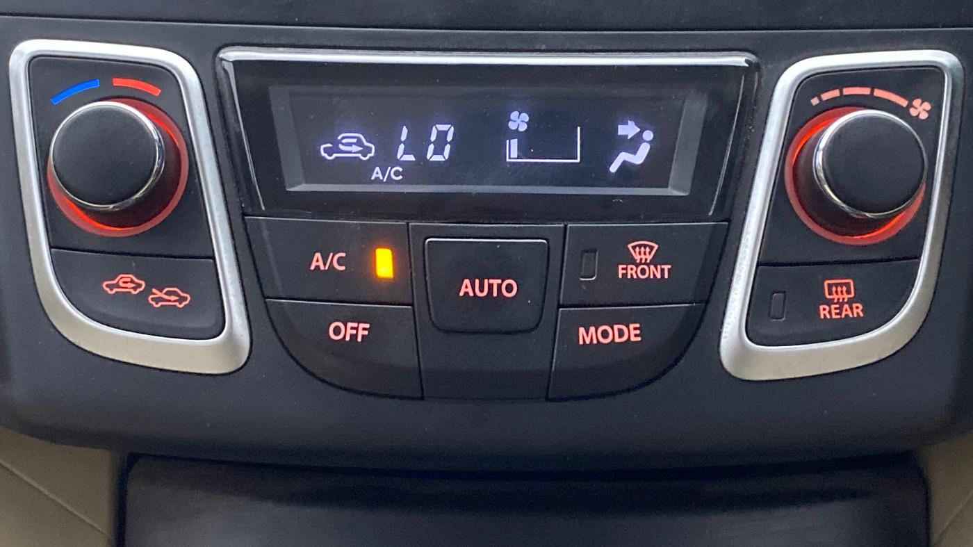 2015 Maruti Ciaz ZDI+ SHVS, Diesel, Manual, 87,122 km, Automatic Climate Control