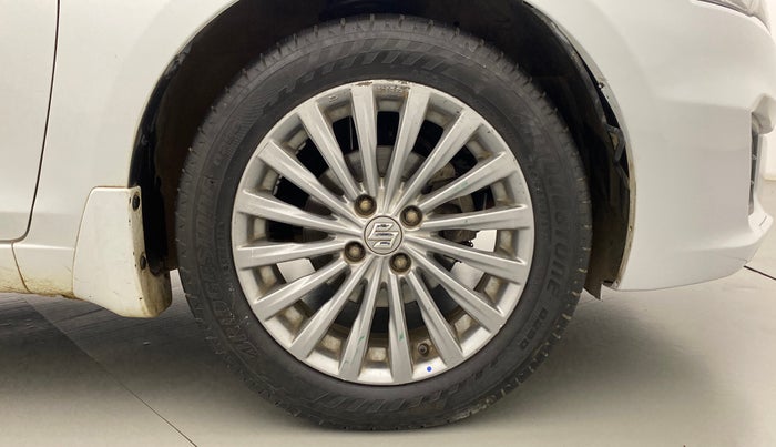 2015 Maruti Ciaz ZDI+ SHVS, Diesel, Manual, 87,122 km, Right Front Wheel