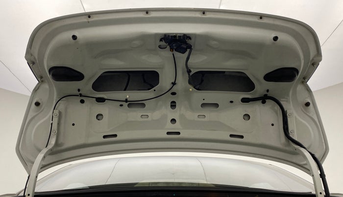 2015 Maruti Ciaz ZDI+ SHVS, Diesel, Manual, 87,122 km, Boot Door Open