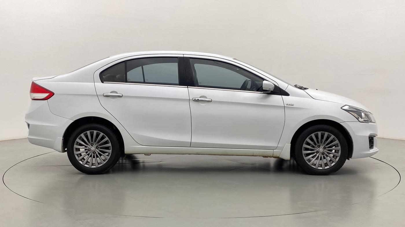2015 Maruti Ciaz ZDI+ SHVS, Diesel, Manual, 87,122 km, Right Side View