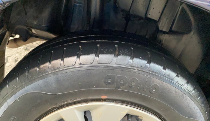 2020 Maruti Swift VXI, Petrol, Manual, 37,611 km, Right Rear Tyre Tread