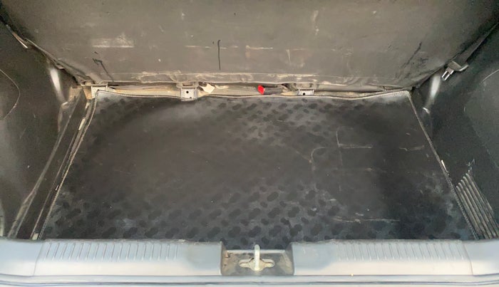 2020 Maruti Swift VXI, Petrol, Manual, 37,611 km, Boot Inside