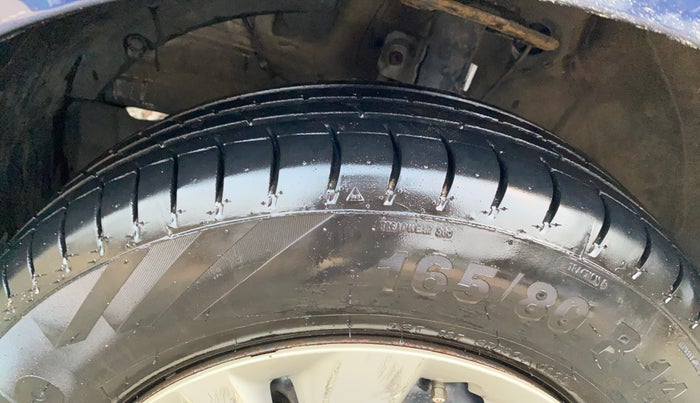 2020 Maruti Swift VXI, Petrol, Manual, 37,611 km, Left Front Tyre Tread