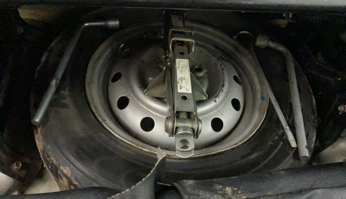 2014 Maruti Wagon R 1.0 LXI CNG, CNG, Manual, 1,05,882 km, Spare Tyre