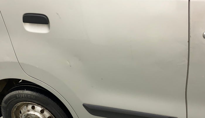 2014 Maruti Wagon R 1.0 LXI CNG, CNG, Manual, 1,05,882 km, Right rear door - Minor scratches