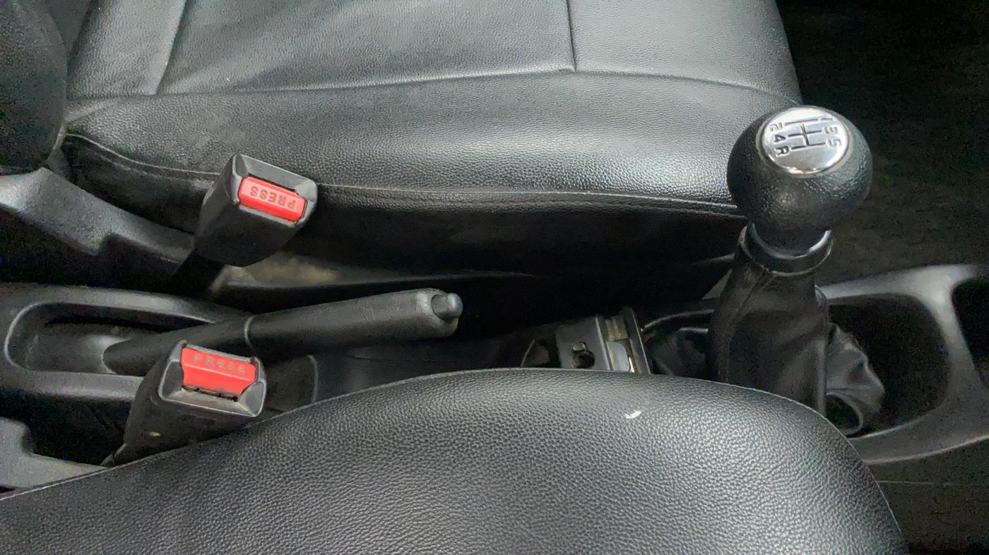 2014 Maruti Wagon R 1.0 LXI CNG, CNG, Manual, 1,05,882 km, Gear Lever