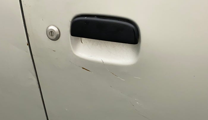 2014 Maruti Wagon R 1.0 LXI CNG, CNG, Manual, 1,05,882 km, Driver-side door - Slightly rusted