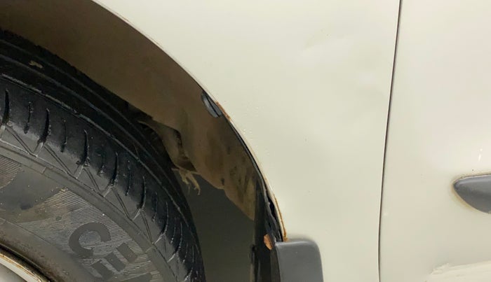 2014 Maruti Wagon R 1.0 LXI CNG, CNG, Manual, 1,05,882 km, Left fender - Slight discoloration