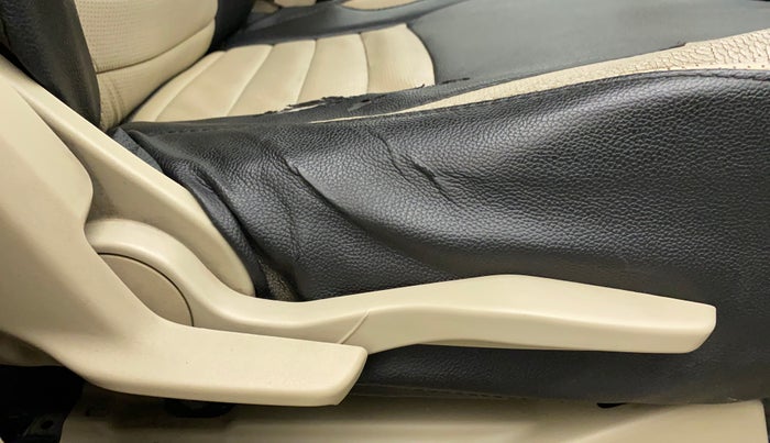 2018 Maruti Dzire ZDI AMT, Diesel, Automatic, 1,17,827 km, Driver Side Adjustment Panel