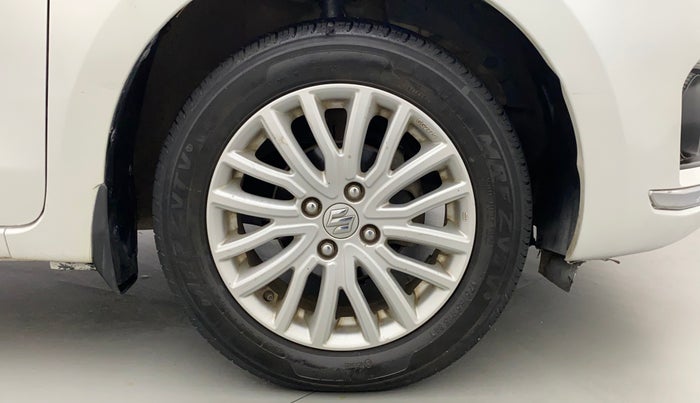 2018 Maruti Dzire ZDI AMT, Diesel, Automatic, 1,17,827 km, Right Front Wheel