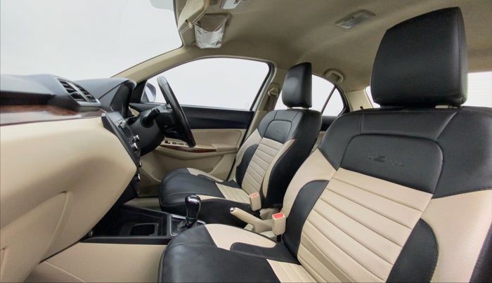 2018 Maruti Dzire ZDI AMT, Diesel, Automatic, 1,17,827 km, Right Side Front Door Cabin