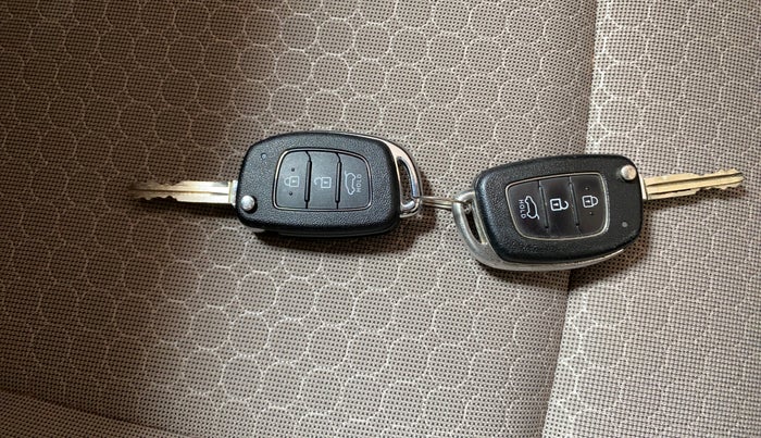 2015 Hyundai Elite i20 SPORTZ 1.2, Petrol, Manual, 78,848 km, Key Close Up